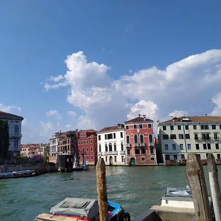 Pansiyon Zen Grand Canal Venedik