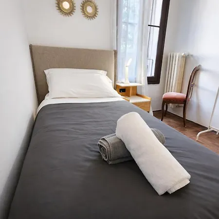 Zen Grand Canal منزل للإقامة البندقية