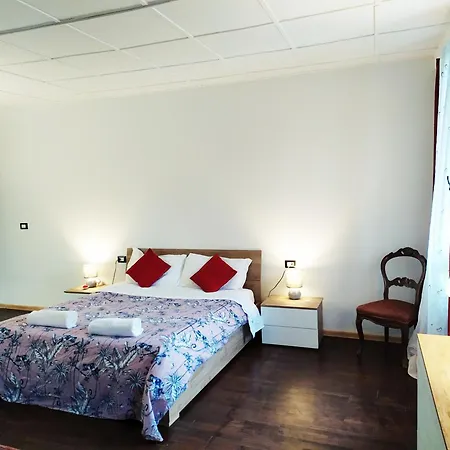 Zen Grand Canal Homestay *